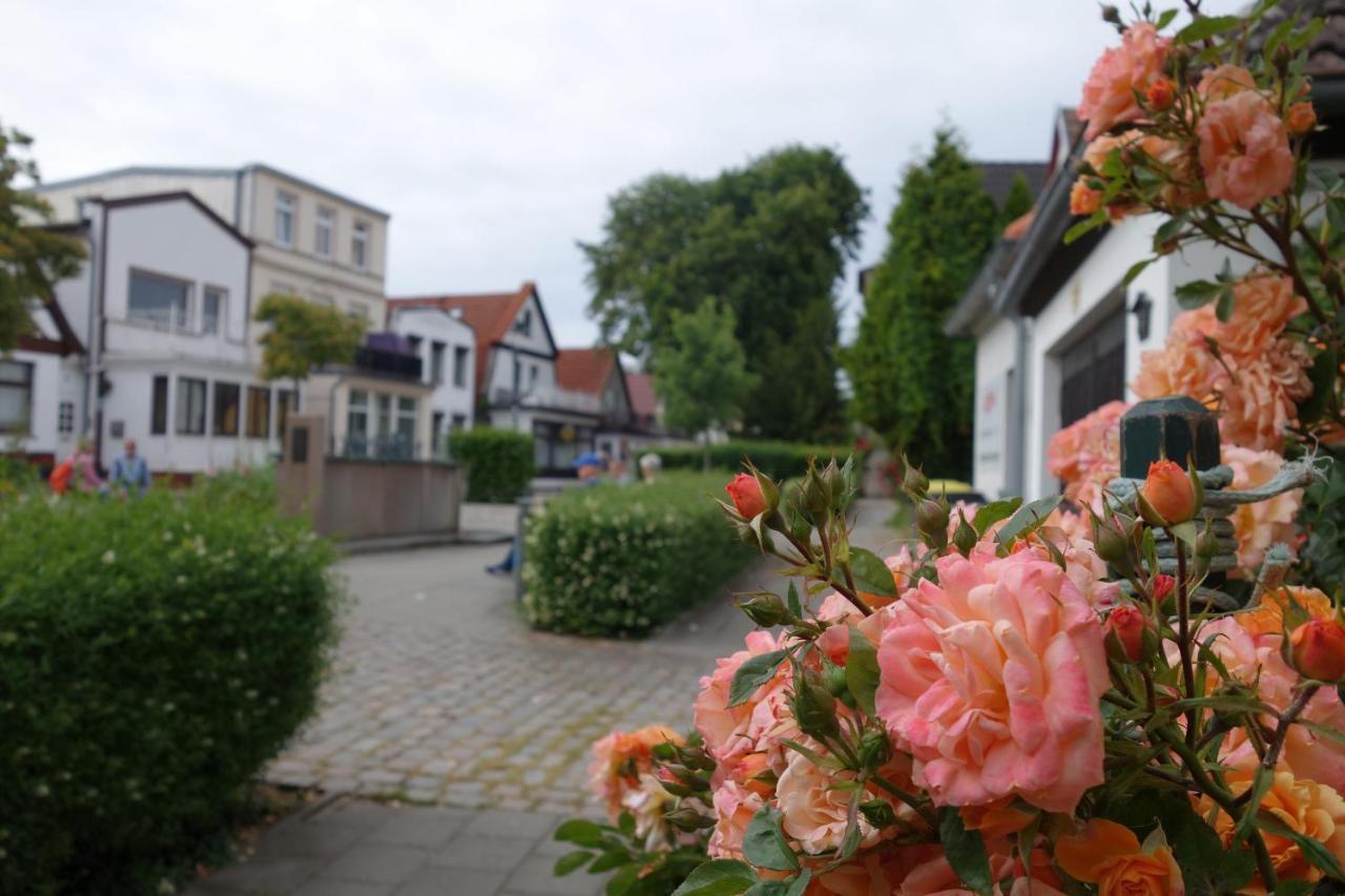 Goldene Feder Rostock Exterior foto
